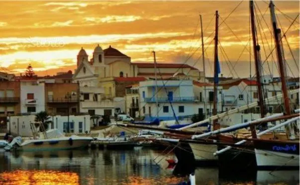 Appartamento in villetta a Spiaggia Grande a 2 passi dal mare Calasetta 0*,  Italia